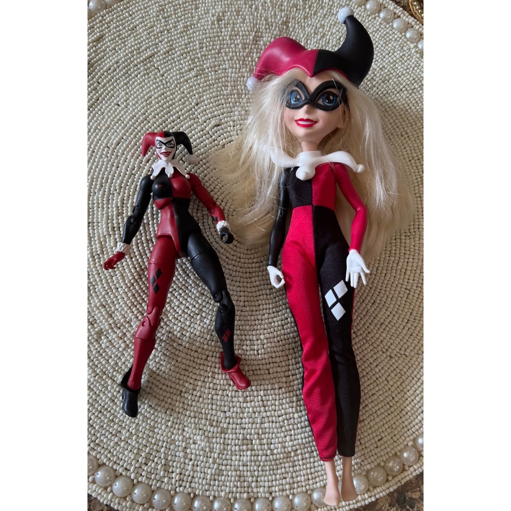 Harley Quinn DC Essentials Action‎ Figure & Doll DC Comics Collectible Bundle